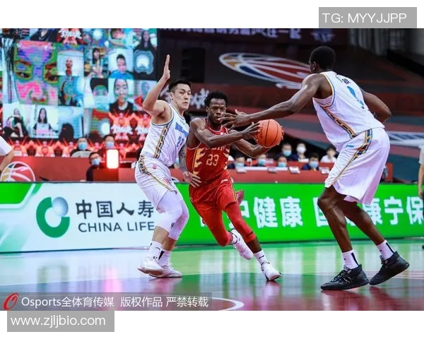 五人得分上双 雷霆扳平大比分