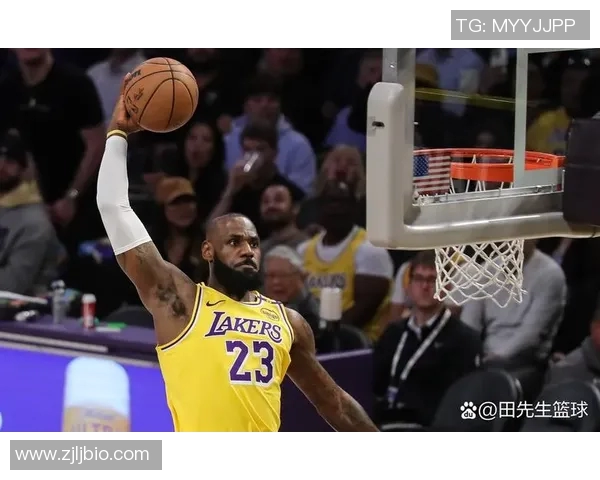 哪场是背靠背？湖人全场狂轰19记三分手感火热，昨天仅8记